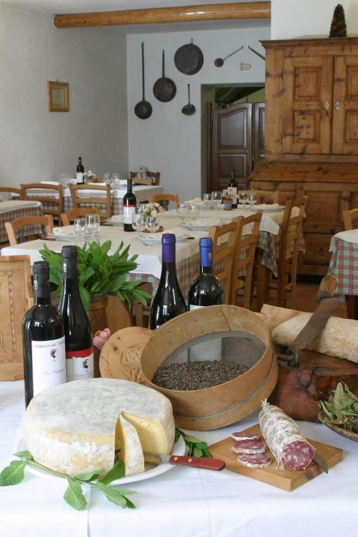 הוילה קסטלדלפינו Agriturismo Il Mulino Delle Fucine מראה חיצוני תמונה